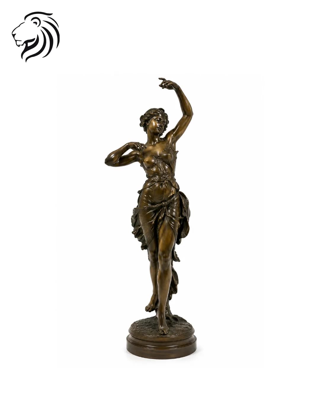 Danseuse levant le bras