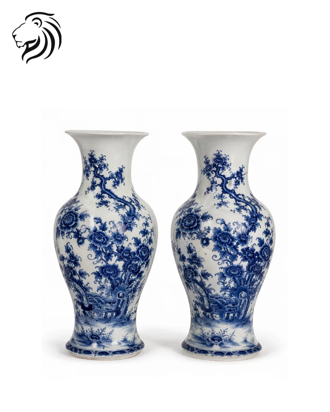 Paire de vases bleu et blanc