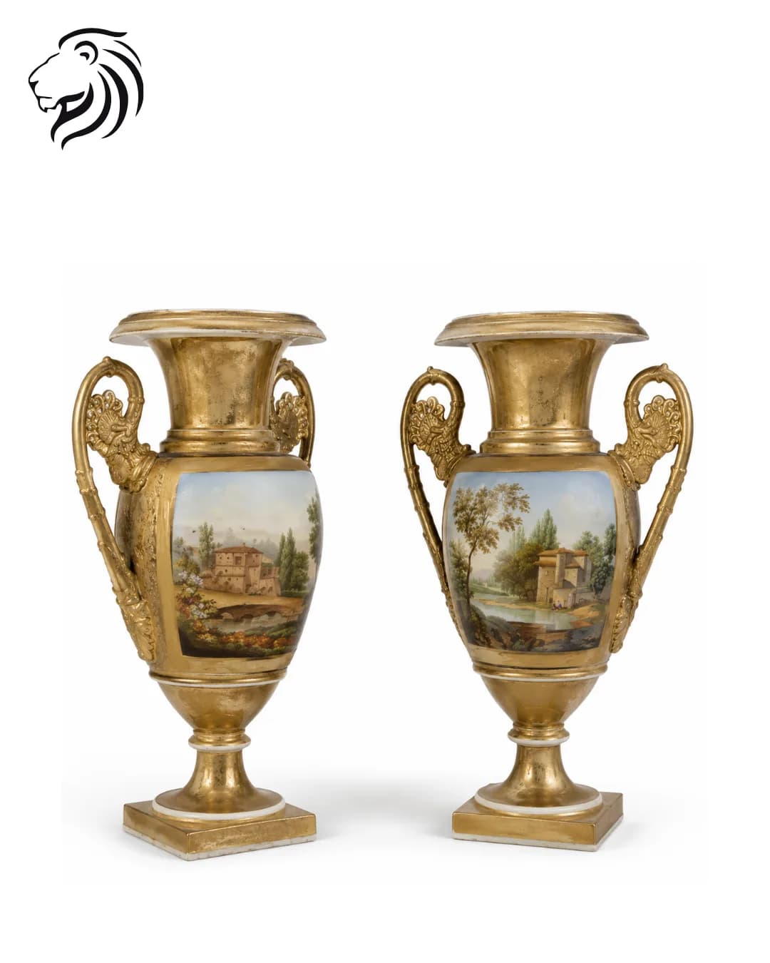 Paire de vases polychromes à scènes