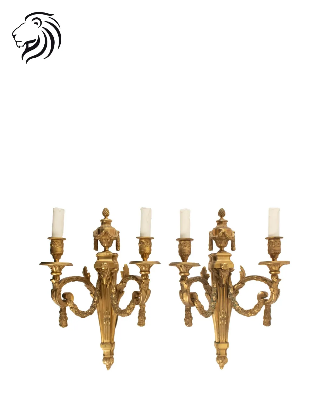 Paire d'appliques aux carquois à trois lumières