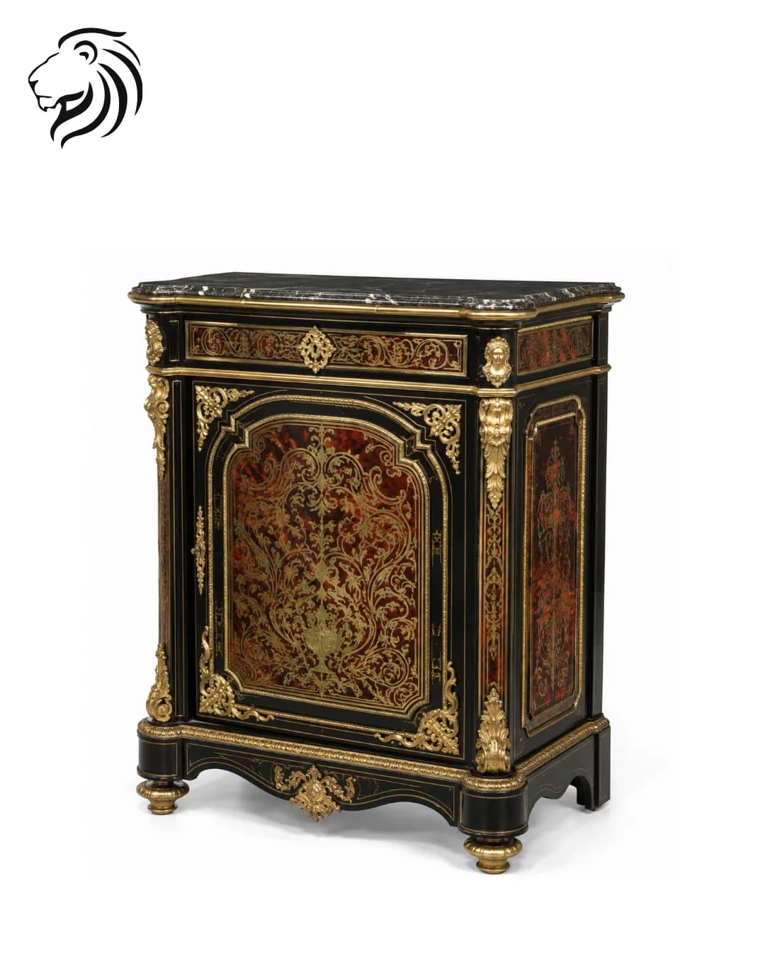 Meuble d'appui à décor de marqueterie Boulle