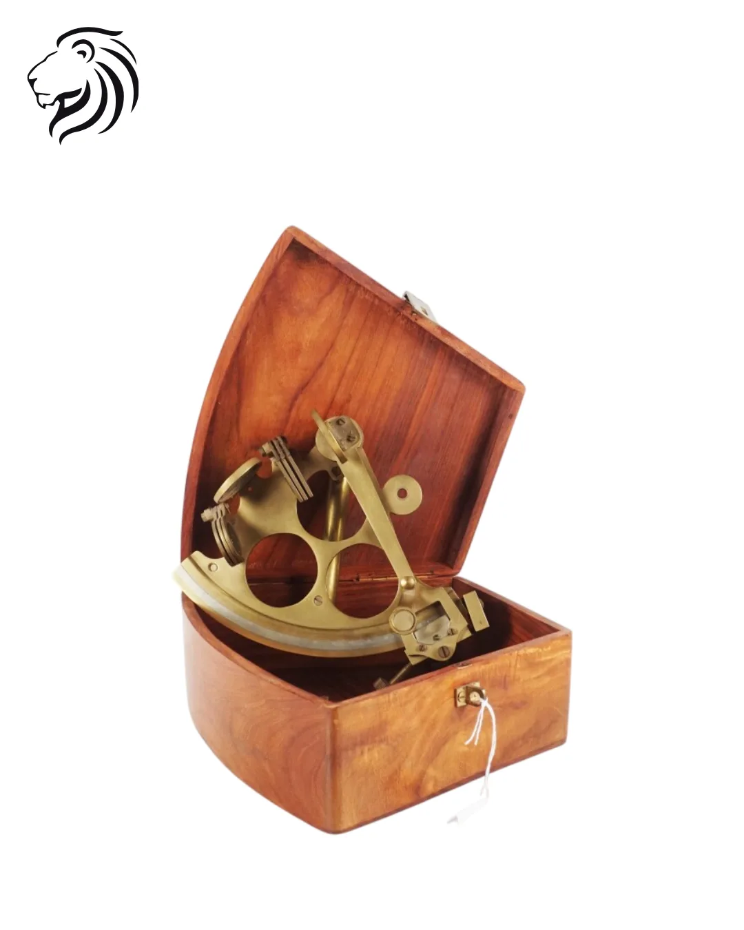 Sextant de marine en laiton dans son coffret