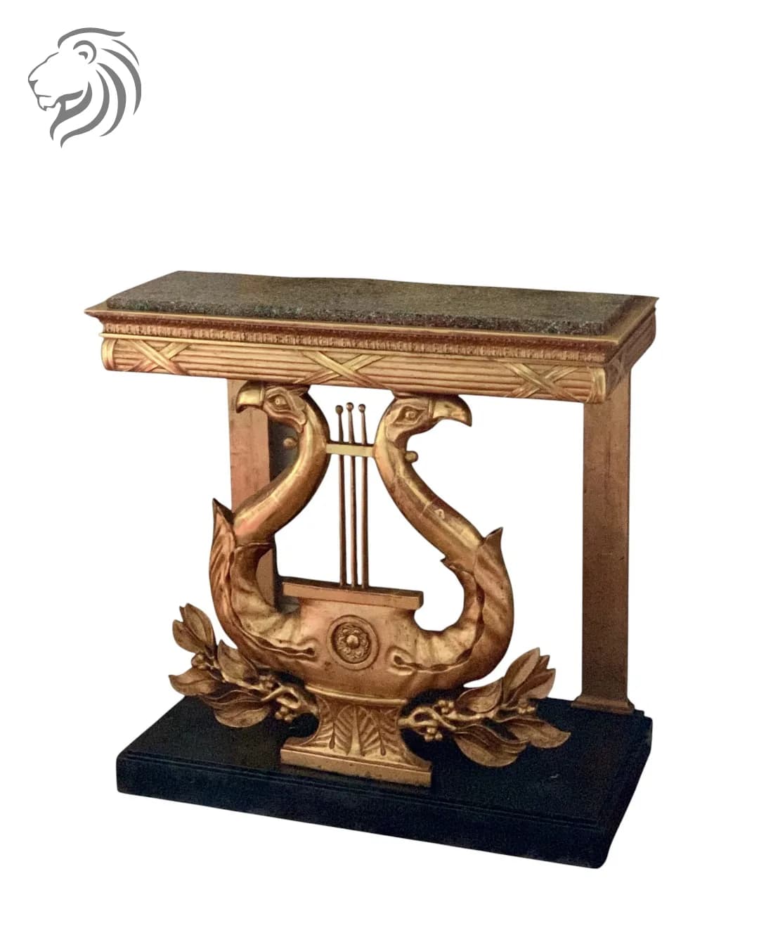 Console en bois doré à motif de lyre