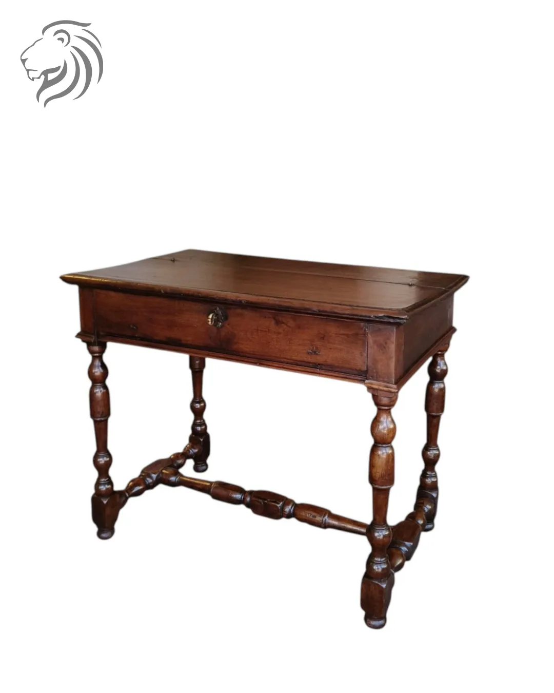 Petit bureau en noyer à plateau ouvrant