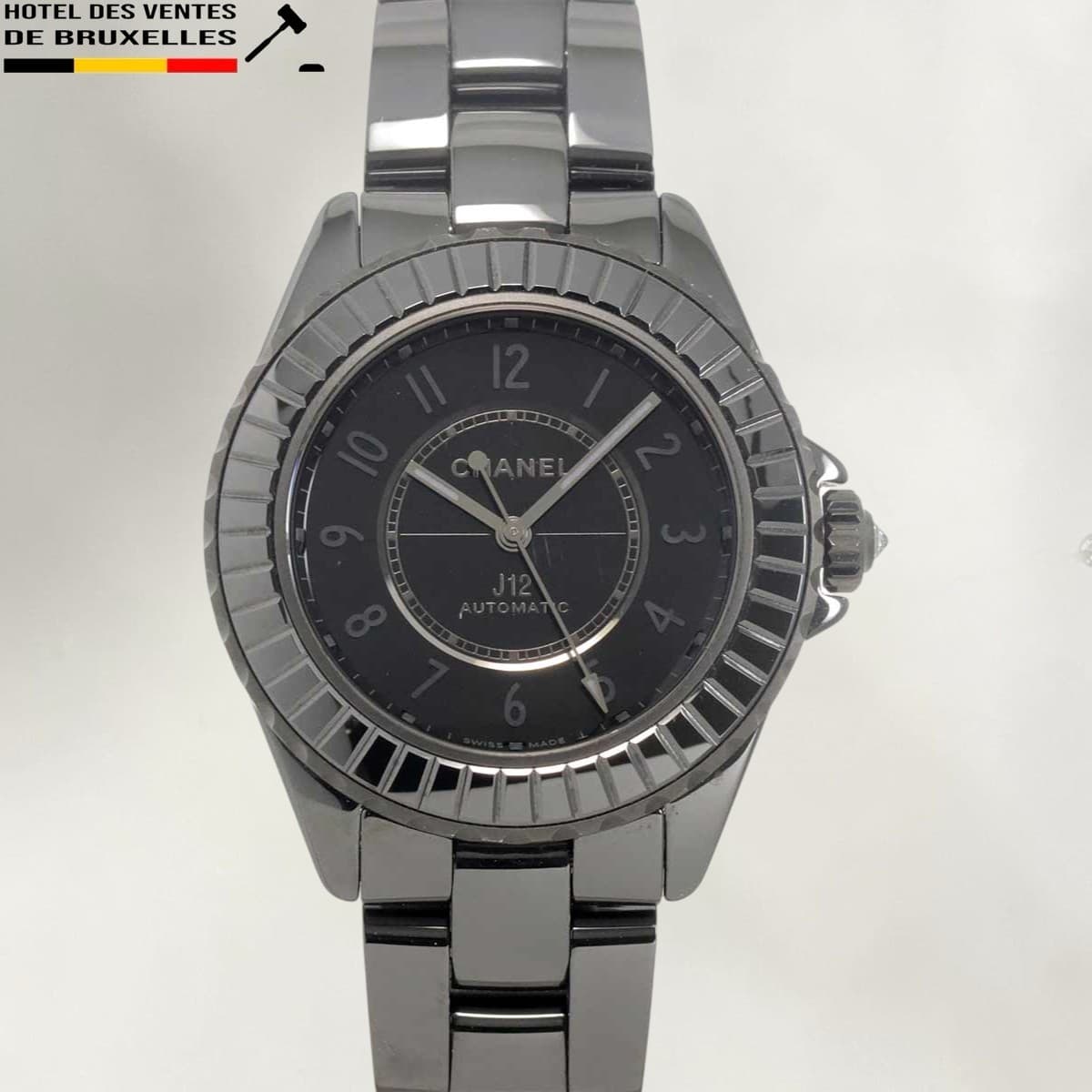 Chanel J12 Édition Noir 38mm H6347